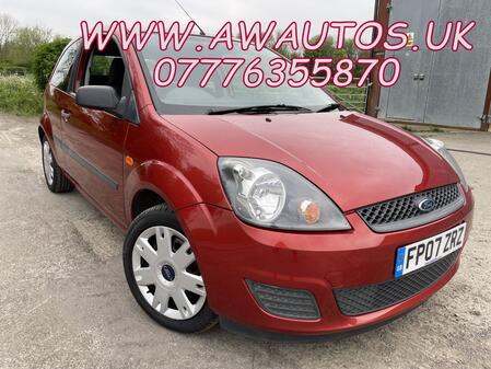 FORD FIESTA 1.3 Style Climate