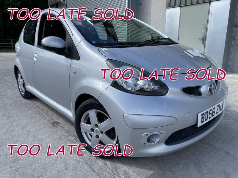 TOYOTA AYGO 1.0 VVT-i Sport
