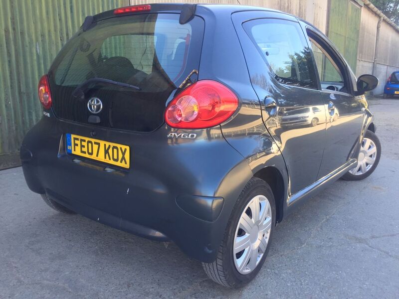 TOYOTA AYGO