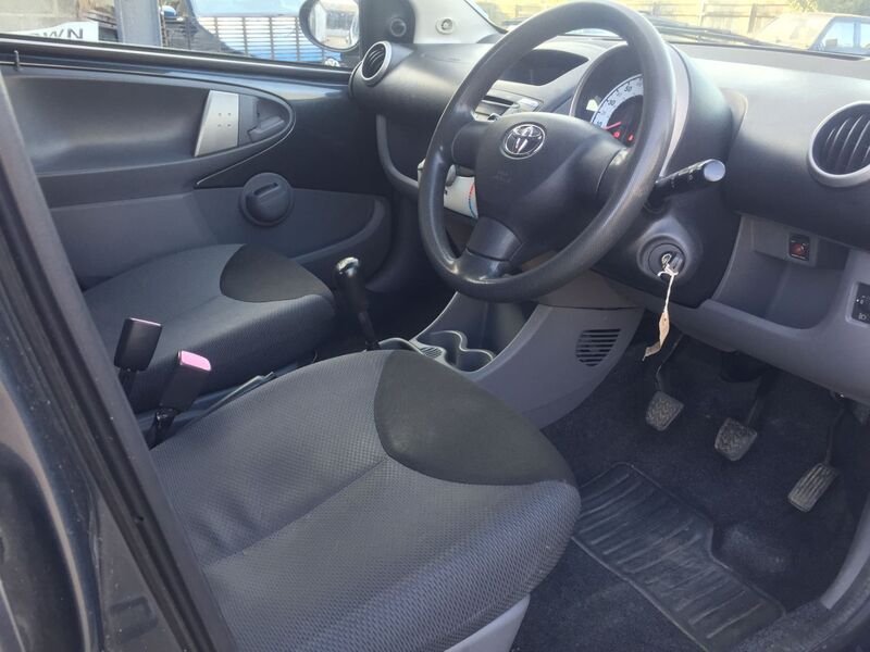 TOYOTA AYGO