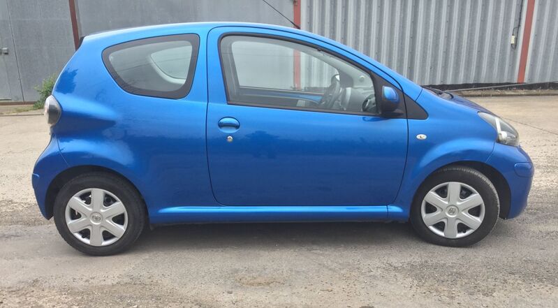 TOYOTA AYGO