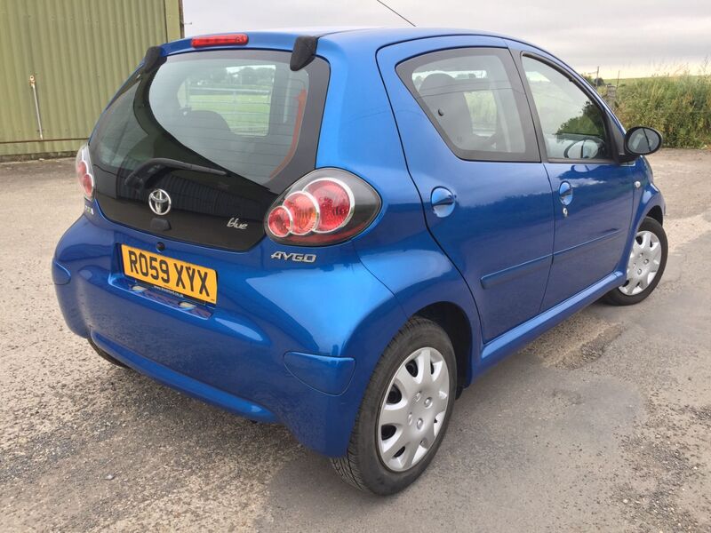 TOYOTA AYGO