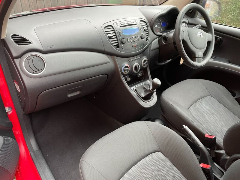 HYUNDAI I10